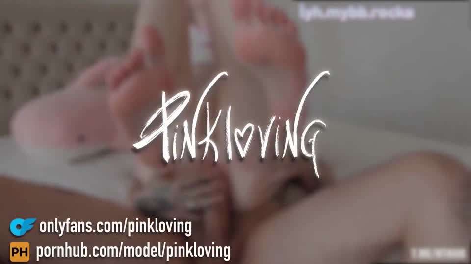 甜美可爱萝莉〖pinkloving〗粉嫩白虎小蝴蝶迎接哥哥大鸡巴无情摧残